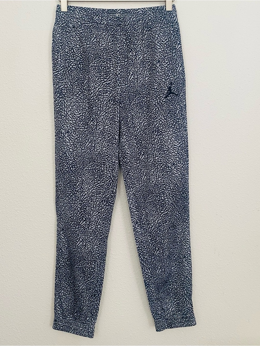 Jordan Boys' Elephant print joggers